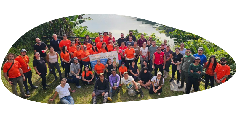 Smith+Nephew Costa Rica volunteering.png